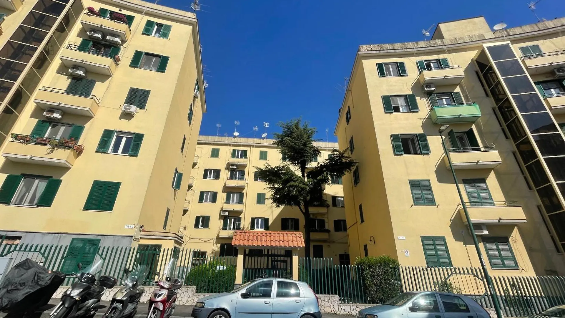 Piccolo Fiore Naples